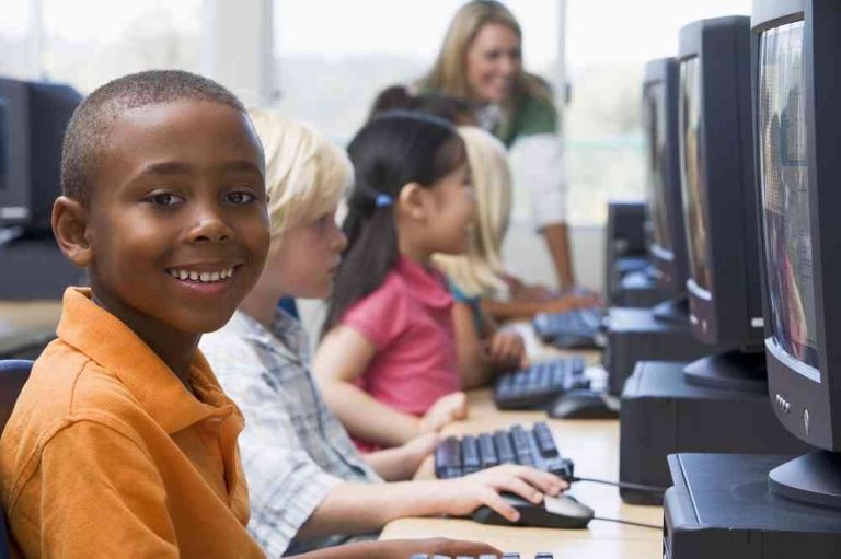 Como estão as habilidades digitais dos estudantes brasileiros?