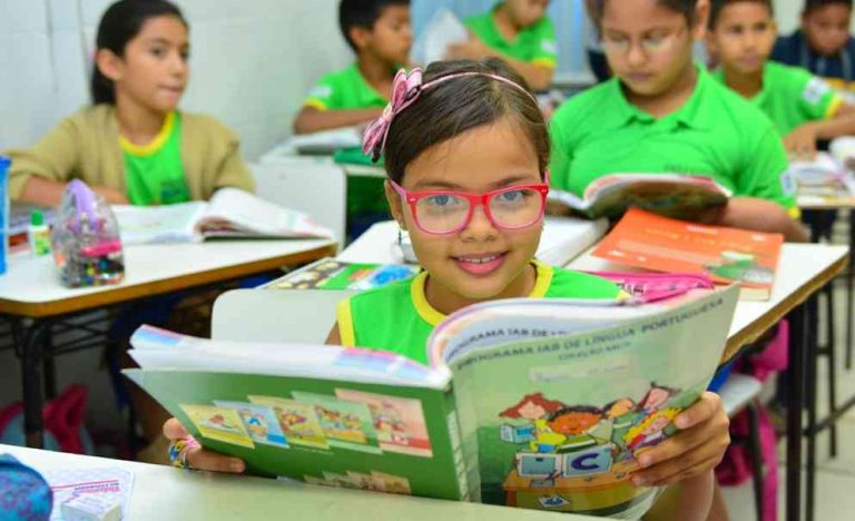 Instituto Alfa e Beto: há 10 anos trabalhando pela melhoria da educação no Brasil