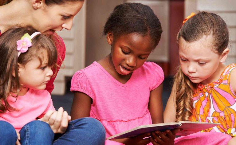 Promovendo a igualdade entre meninos e meninas na educação
