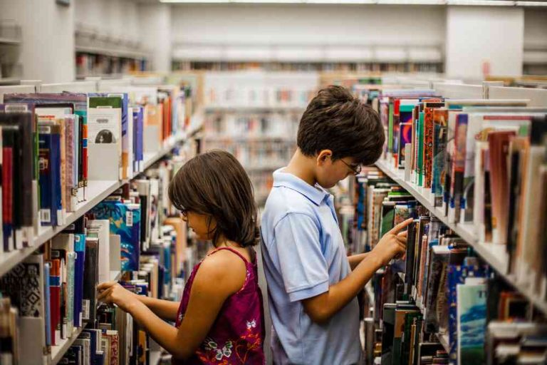 A Centralização na Escolha de Leituras na Educação Infantil
