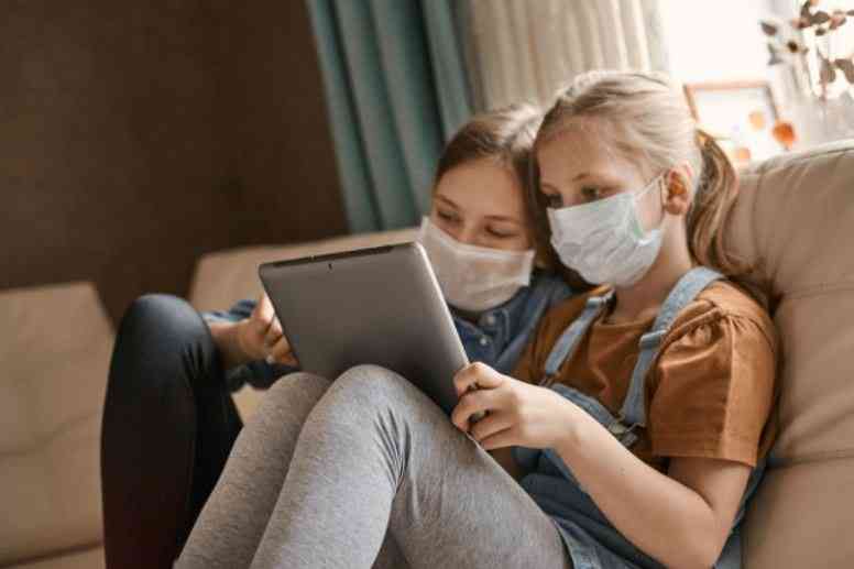 Durante a pandemia de Covid-19, dedicação de professores e pais tem mantido o aprendizado dos alunos em Água Branca (PI)