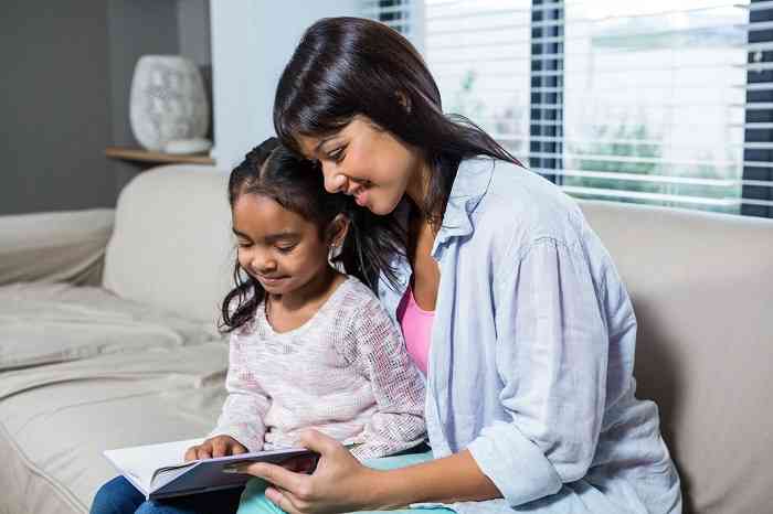 Em meio ao isolamento social causado pelo novo coronavírus, famílias podem desenvolver o hábito e gosto pela leitura usando técnicas eficazes
