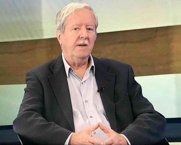 João Batista Oliveira, em entrevista, fala da estreia no dia 26 de outubro, na Rede Vida, do Programa Alfa & Beto na TV - 1º Ano