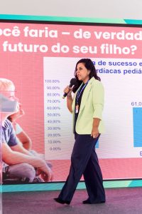 Palestra no Conexão APM Marília utilizou dados de municípios brasileiros para mostrar como método estruturado e decisões baseadas em evidências podem acelerar a alfabetização